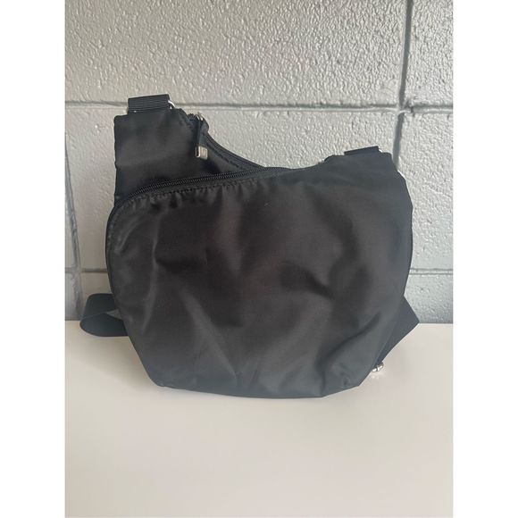 NWOT Baggallini RFID Cross City Bag in Black - Picture 7 of 11